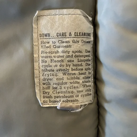 Men's Two-Tone Blue and Gray Puffer Jacket - Picture 7 of 7